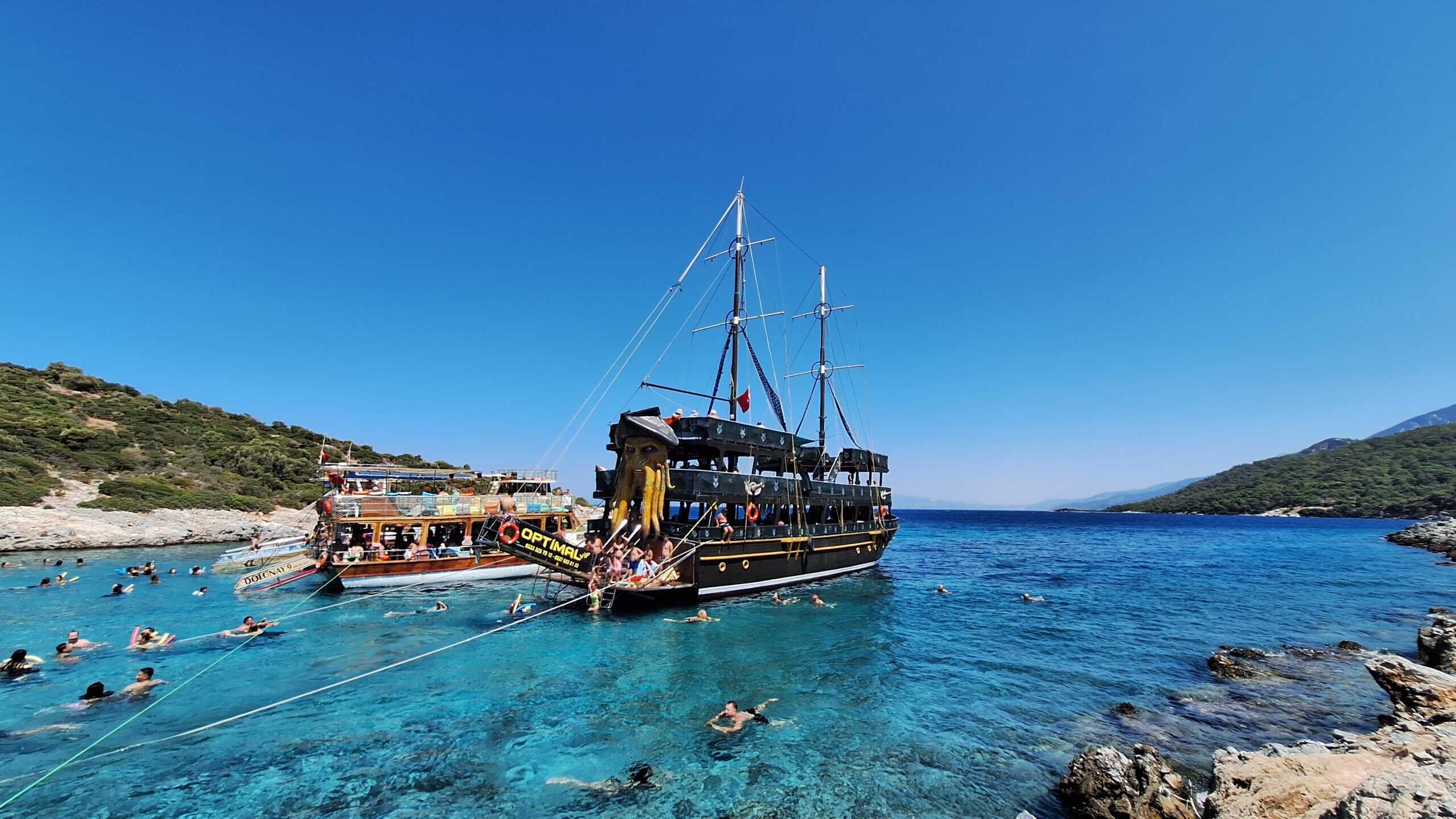 Interested in finding a truly affordable boat tour?